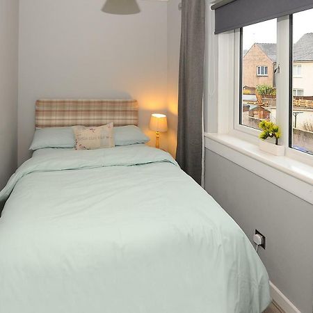 Three Bedroom Spacious House 스털링 외부 사진
