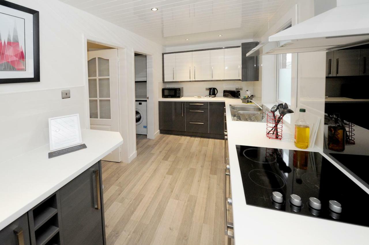 Three Bedroom Spacious House 스털링 외부 사진